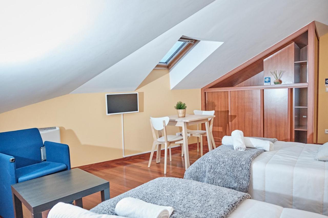Peregrina Pension 1 O Pedrouzo Dış mekan fotoğraf